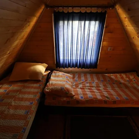 Planinska Kuca Bubi - Tara, Zaovine. Casa de Férias *