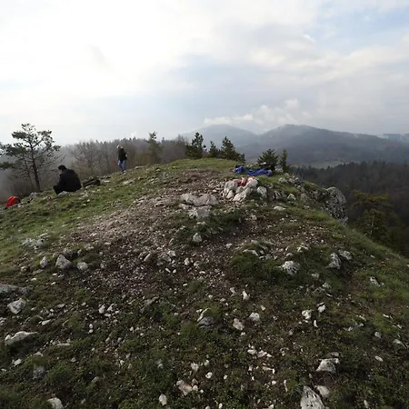 Planinska Kuca Bubi - Tara, Zaovine. * Jezdici
